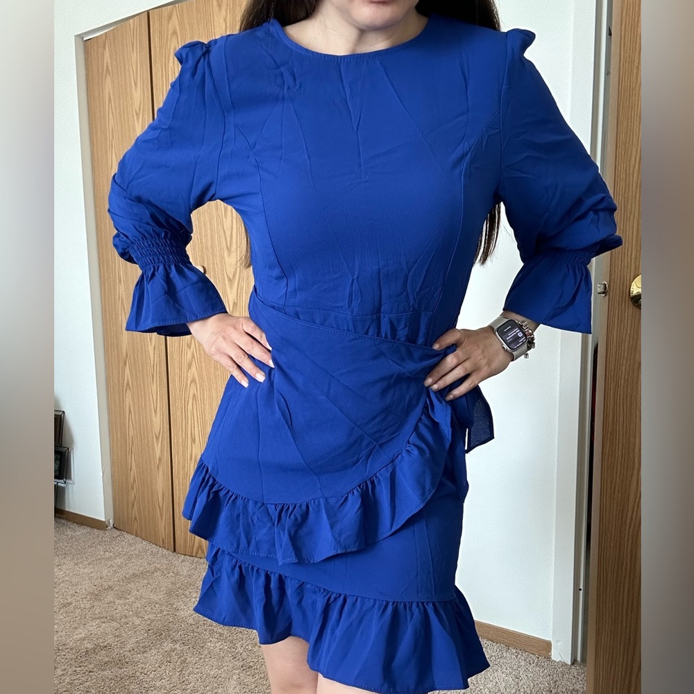 Elegant Blue Ruffle Dress - Picture 2 of 4